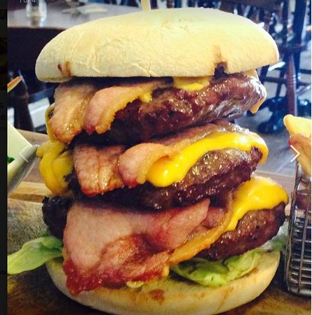 triple-stack-jack-burger.jpg