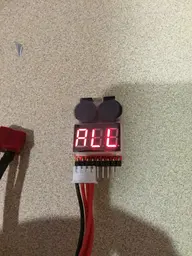 LiPo 01.JPG LiPo 01.JPG