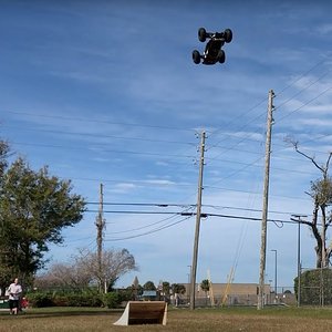 ARRMA Talion vs ARRMA KRATON Ramp Bashing and Big Airs