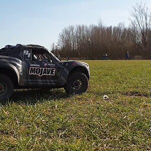 Arrma Mojave EXB 6S short clip