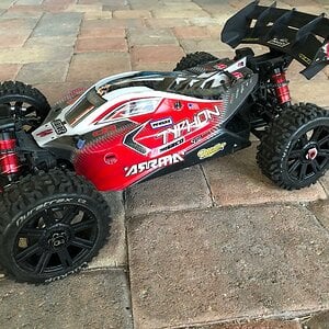 Got my ARRMA #3s #Typhon all tuned for the track tomorrow 💪