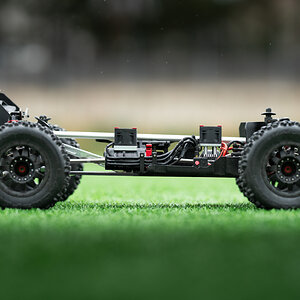 ARRMA Kraton XL v2