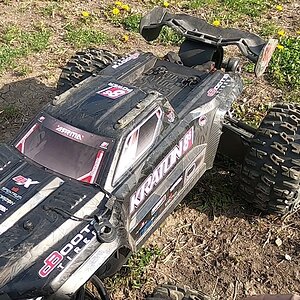 Arrma Kraton 8S EXB Wreck-Fest - Can I Break It Again?