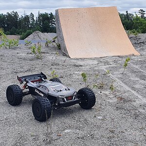 ARRMA Talion 6S EXB RTR