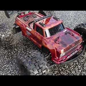 Arrma Kraton Exb with a custom painted body, badlands, MMX 8s