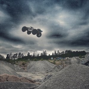 ARRMA Hybrid on 4s