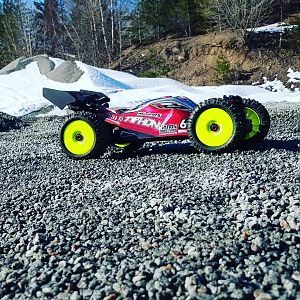 ARRMA Typhon 6s BLX V2