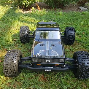 ARRMA Outcast 6s BLX - ShelfQueen