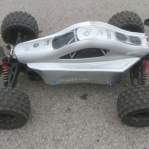 Arrma Zennon 1/6 8s Rocket Ship w/ Massive Wheelies