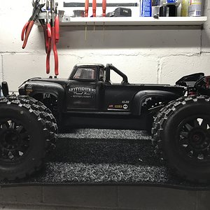 Arrma Notorious LWB new body setup