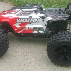 NOT A Kraton 4x4 #1