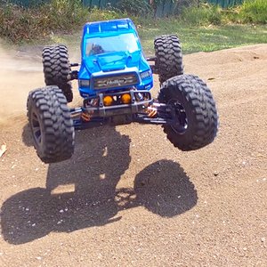 hobao t+2 on rc4wd tires.jpg