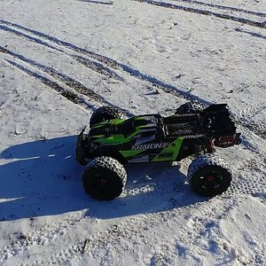 Arrma Kraton 8s New Year's Day Snow Blower