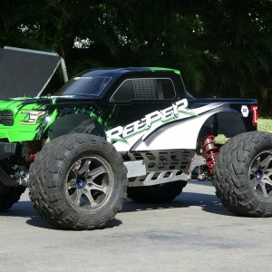 werner sline CEN reeper alza chassis and hobao mt2 tires rims 05.jpg