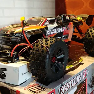 rc car kraton 8s