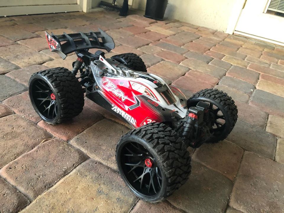 #Arrma #Typhon sporting some SRC Belted Tires!